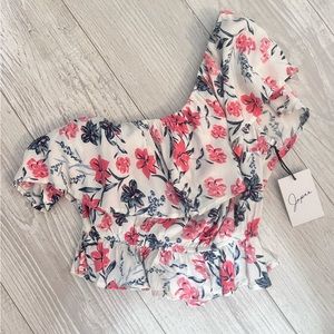 Pink & blue one shoulder floral top🌺